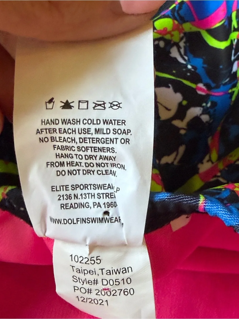 Dolfin Uglies Competitive Girls Swimsuit Splatter Print Racerback Size 34